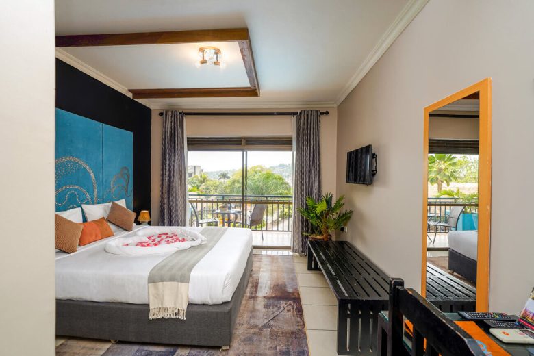 Twin Deluxe -Rooms -Dolphin Suites, Accommodation